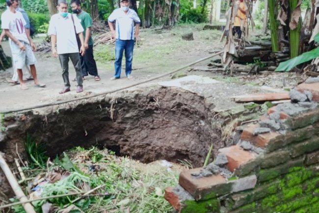 Belasan Sumur Warga di Klaten Ambles, Apa Sebabnya?