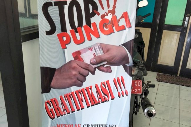 Stop Gratifikasi dan Pungli