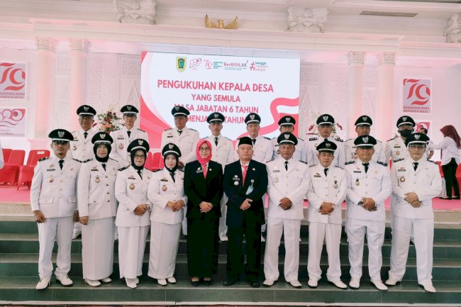 19 KADES Terima SK Pengukuhan Masa Jabatan Delapan Tahun