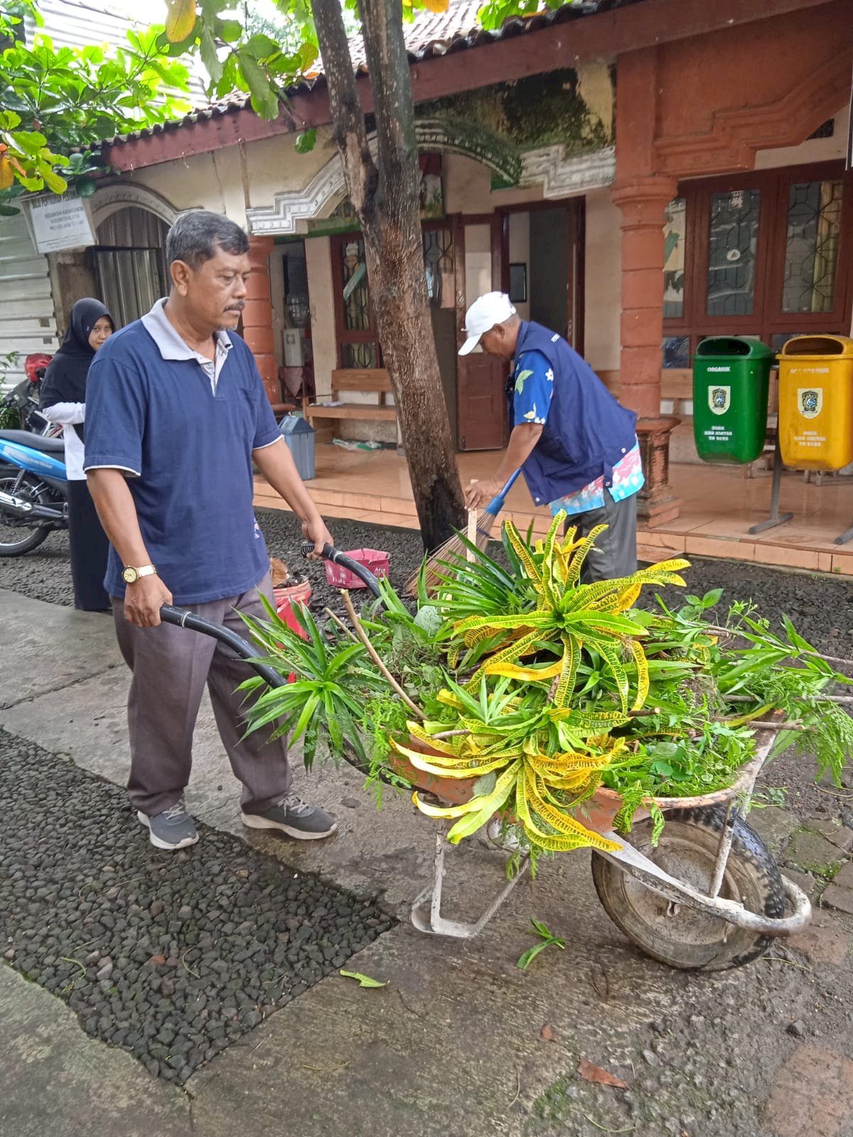 KECAMATAN KARANGANOM ASRI