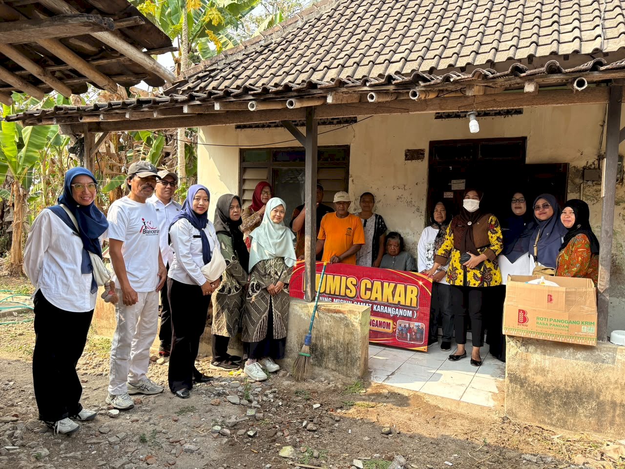 KUMIS CAKAR (Kunjung Miskin Camat Karanganom)
